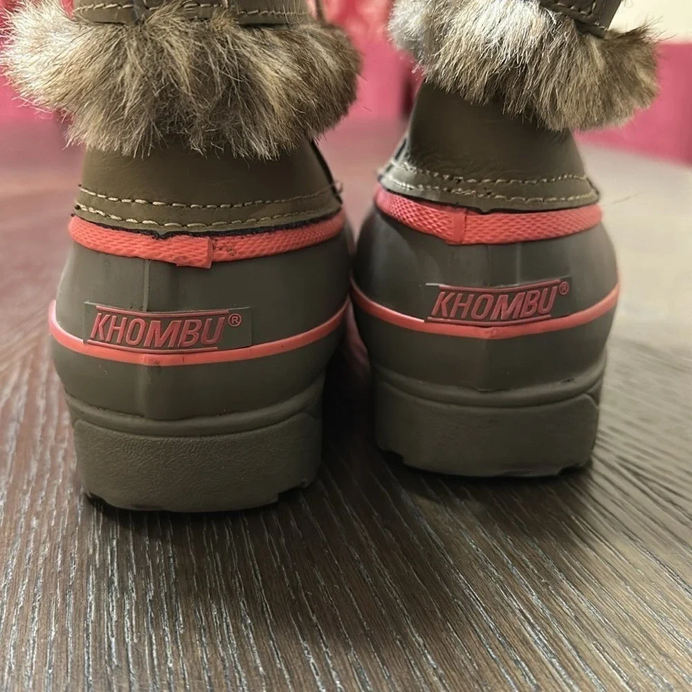 Khombu Womens Fur Lined Winter Snow Boots Waterproof Pink Trim Lace Up‎ Size 7